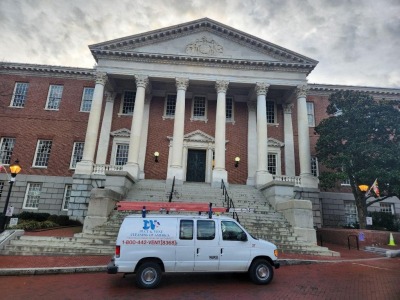 Maryland State House - Annapolis, Maryland Maryland-State-House.jpg